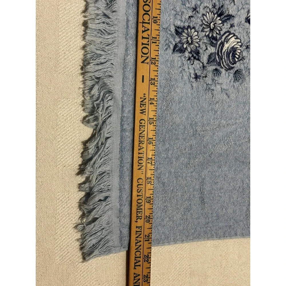 Canon Towels 1980's Blue Embroidered Flowers 2 Bath 1 Hand 21 x 40